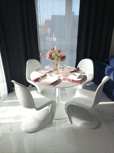 Apartament Sloneczny Dziwnówek Exteriör bild